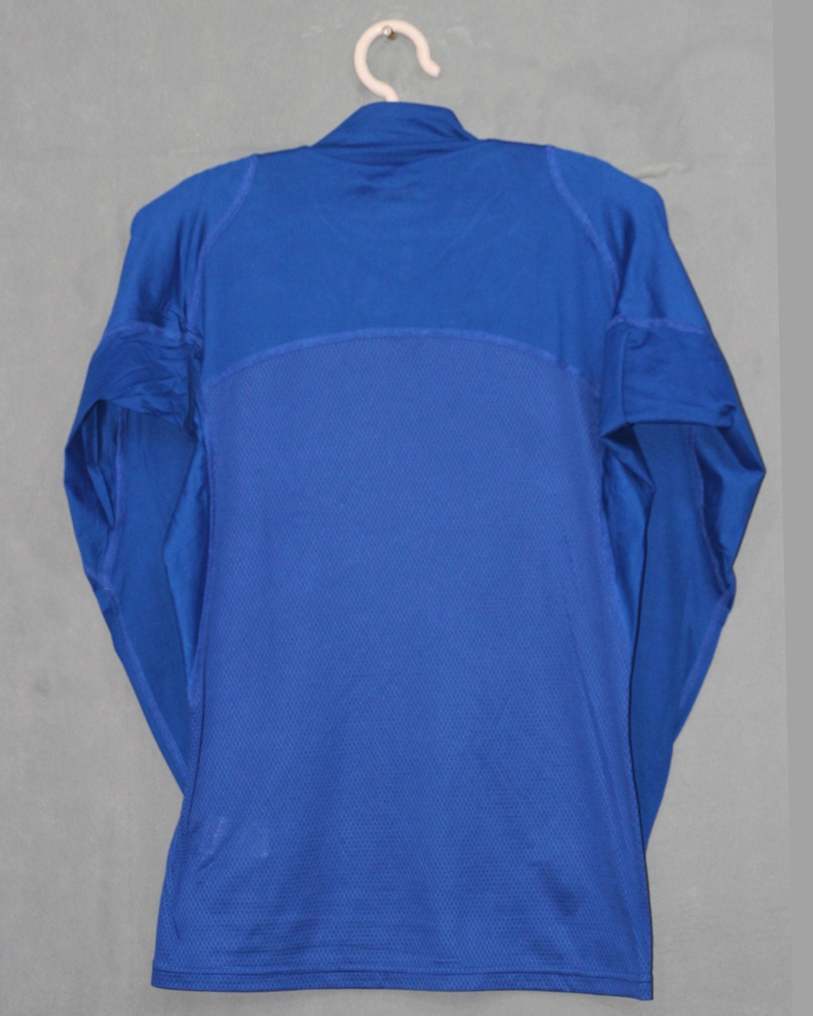 Asics Branded Original For Sports V Neck Men T Shirt | Preloved Labels