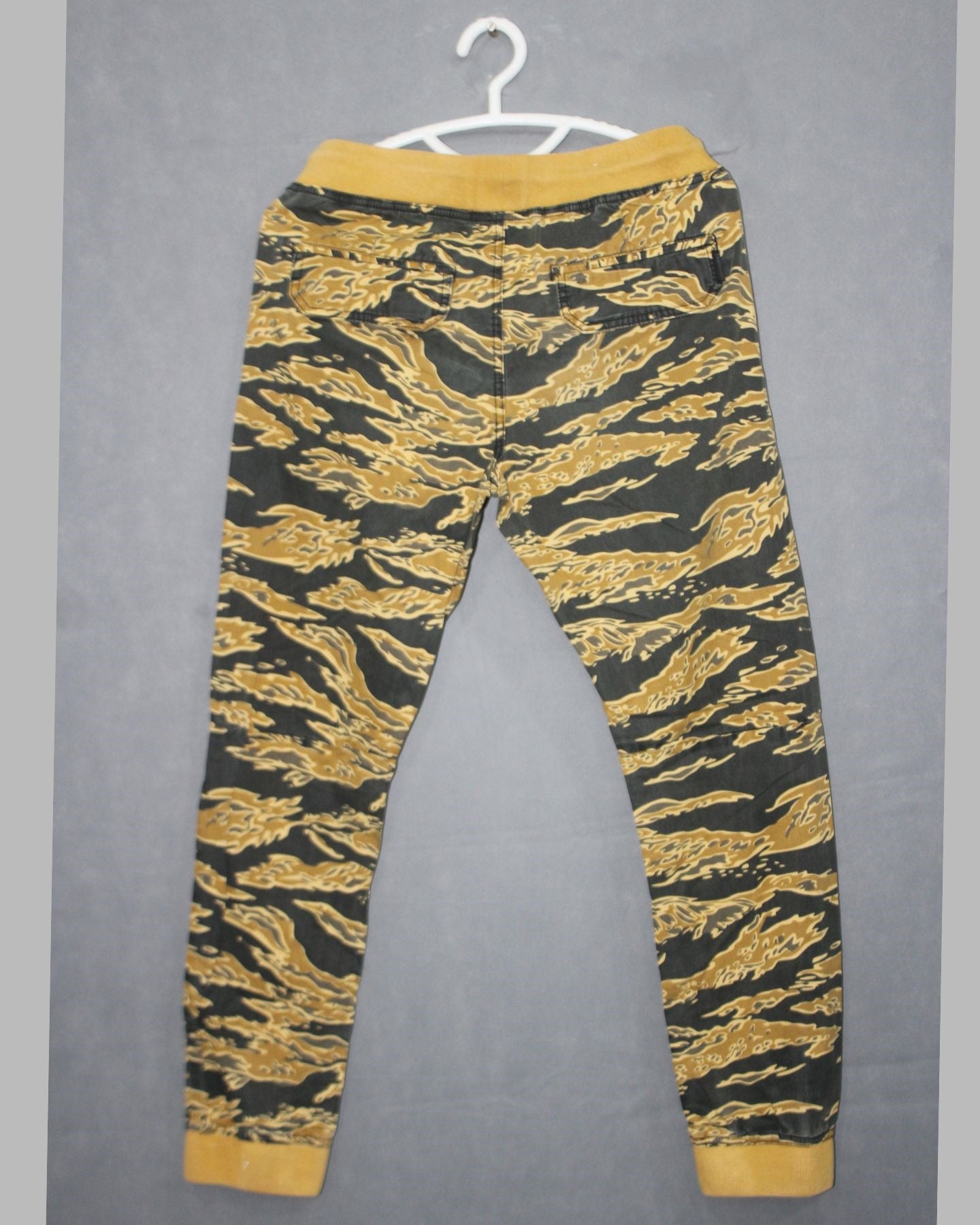 Cropp Branded Original Cotton For Men Cargo Pant | Preloved Labels